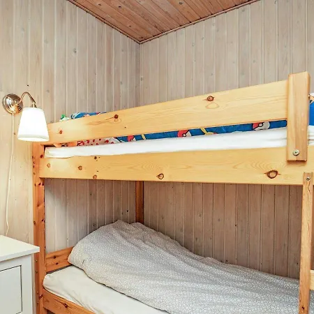 6 Person Holiday In S By