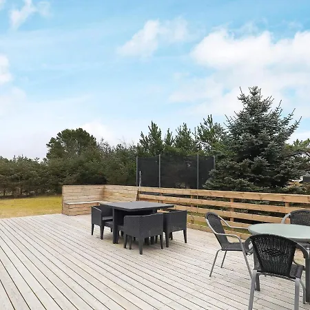 Hébergement de vacances 6 Person Holiday In S By *