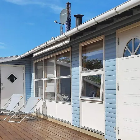 Hébergement de vacances 6 Person Holiday In S By