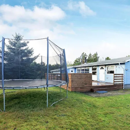 6 Person Holiday In S By